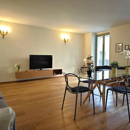 Apartment Hostdomus - Lagrange Family Turin