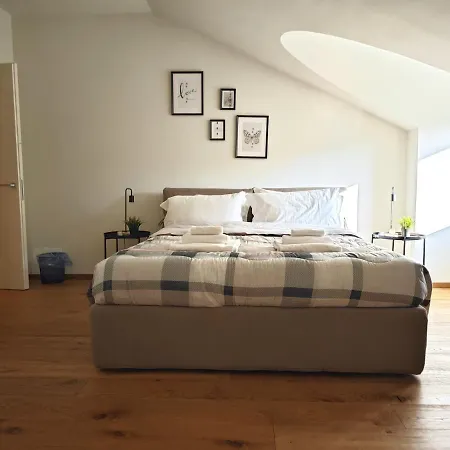 Apartment Hostdomus - Lagrange Family Turin