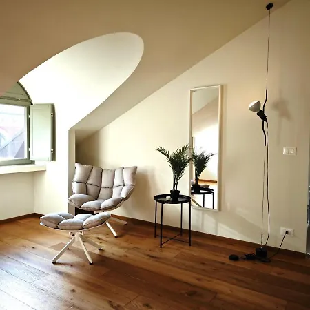 Hostdomus - Lagrange Family Apartamento *